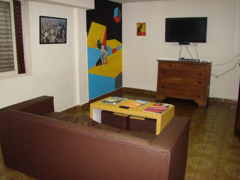 Petit Recoleta Hostel Buenos Aires Bagian luar foto